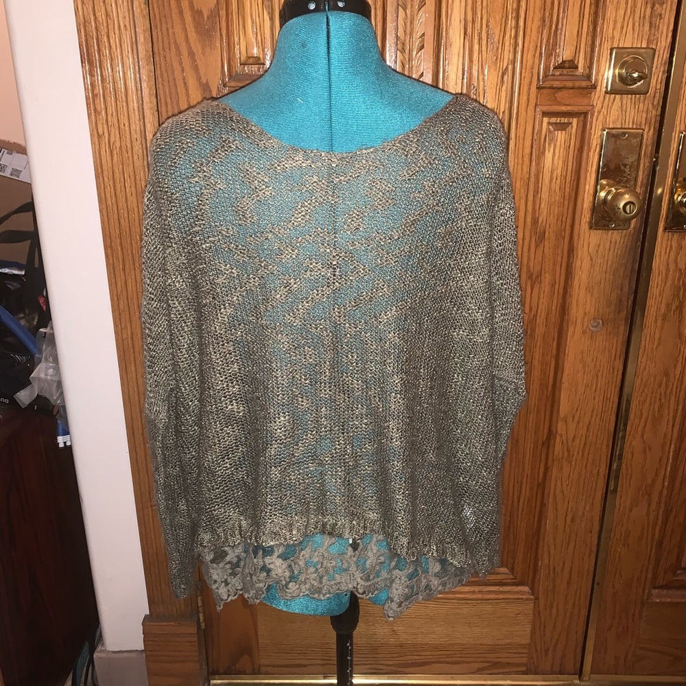 NWOT QED London olive pullover sweater